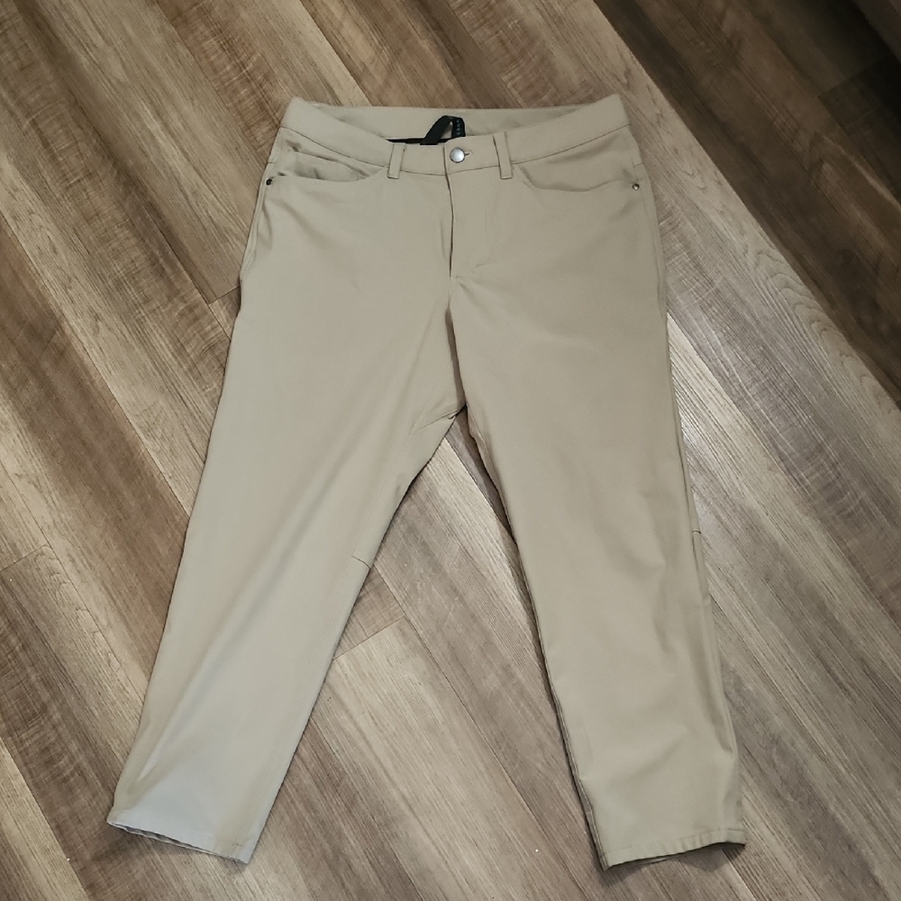 Lululemon Beige Khaki Stretch Performance Pants Mens 31
